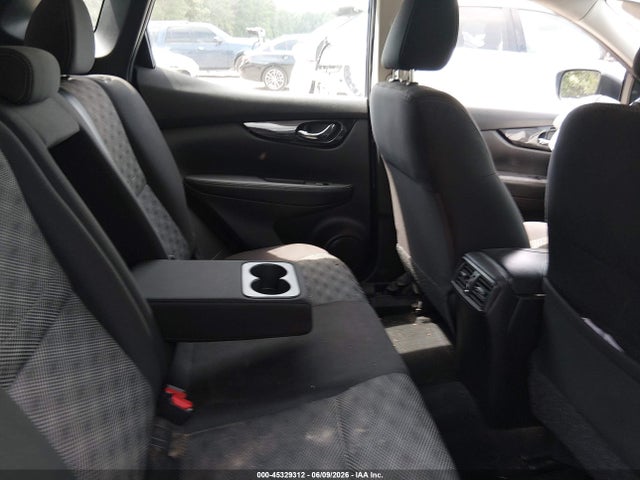 2019 NISSAN ROGUE SPORT SV 8
