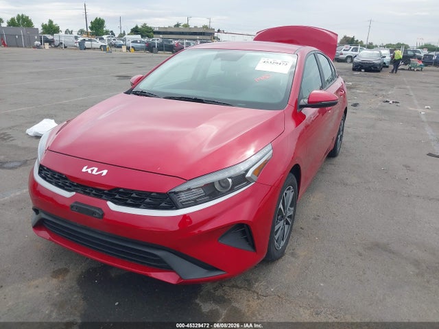 2023 KIA FORTE LXS photo 2