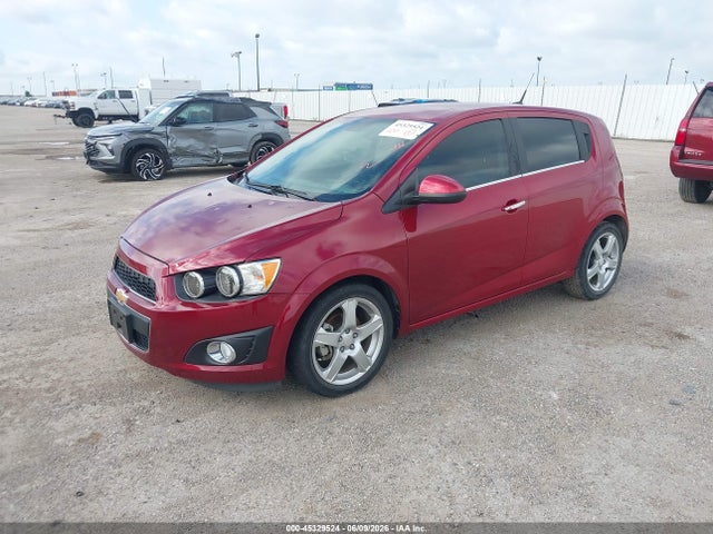 2013 Chevrolet SONIC LTZ AUTO 照片 2