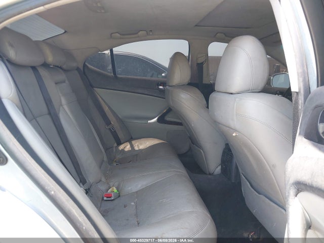 صورة 8 لـ 2006 Lexus IS 250