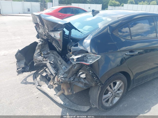 صورة مصغرة 18 لـ 2017 Hyundai ELANTRA SE