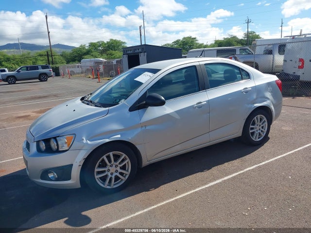 2012 Chevrolet SONIC 2LT — фото 2
