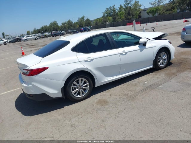 صورة 4 لـ 2026 Toyota CAMRY LE
