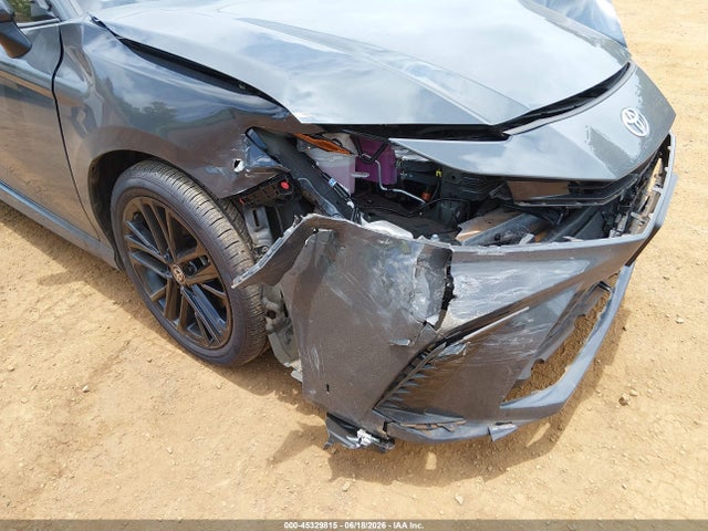 صورة 6 لـ 2025 Toyota CAMRY SE