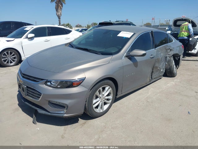 2017 Chevrolet MALIBU 1LT — фото 2