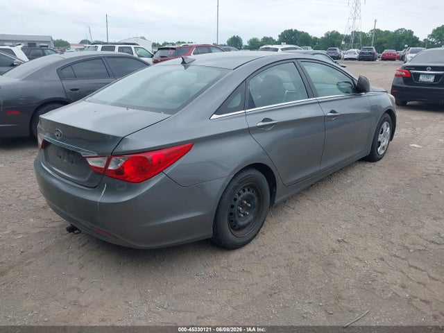 2012 Hyundai SONATA GLS — фото 4