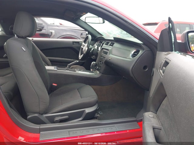 2013 FORD MUSTANG V6 照片 5