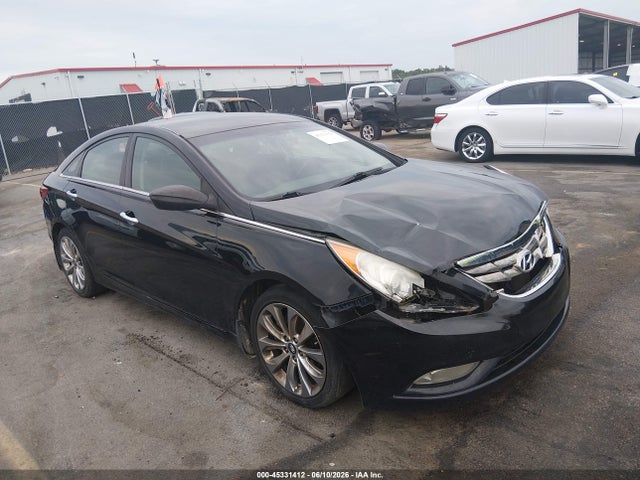 2013 HYUNDAI SONATA SE