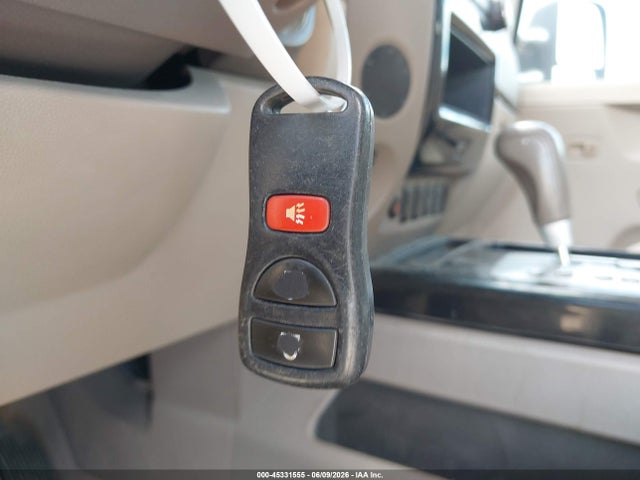 صورة مصغرة 11 لـ 2014 Nissan TITAN SV