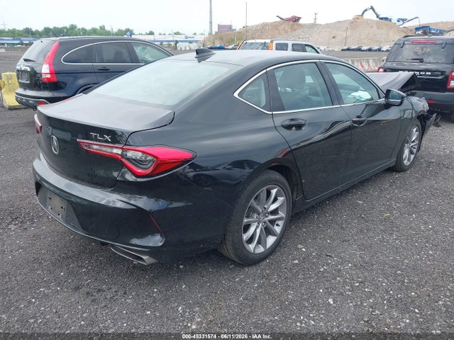 صورة 4 لـ 2023 Acura TLX STANDARD