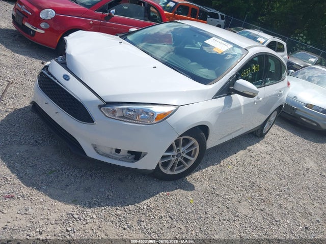 صورة 2 لـ 2017 FORD FOCUS SE