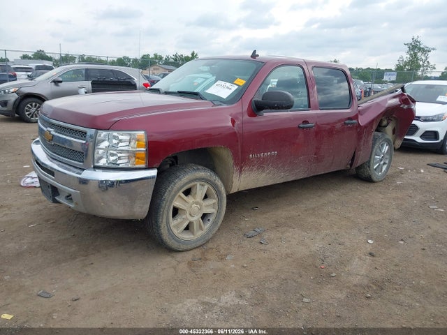 2013 Chevrolet SILVERADO 1500 LT 照片 2