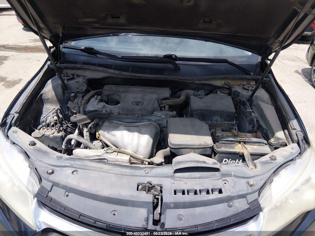 صورة 10 لـ 2015 Toyota CAMRY LE