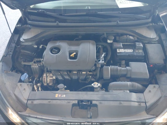 صورة 10 لـ 2020 Hyundai ELANTRA SE