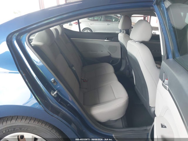 2020 Hyundai ELANTRA SE 照片 8