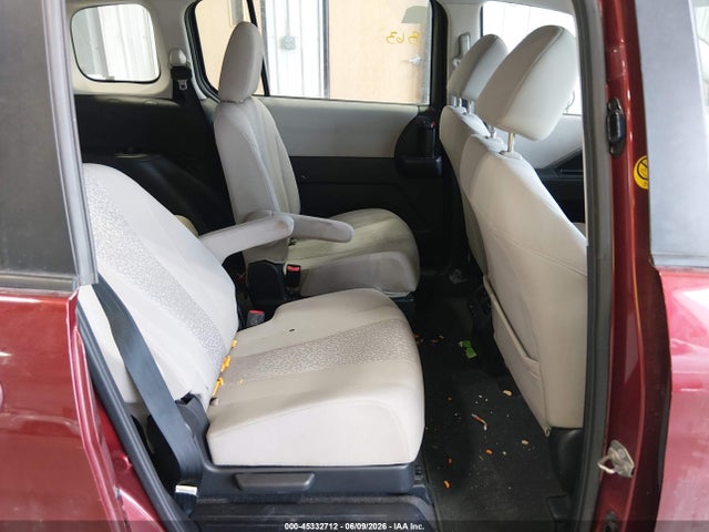 2012 Mazda MAZDA5 SPORT 照片 8