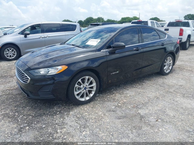 صورة 2 لـ 2019 FORD FUSION HYBRID SE