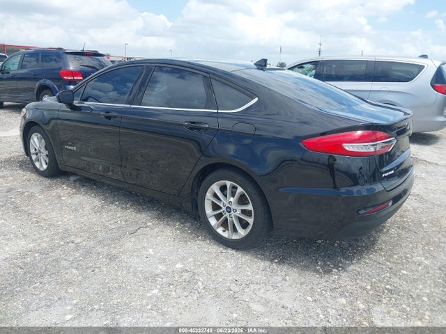صورة 3 لـ 2019 FORD FUSION HYBRID SE