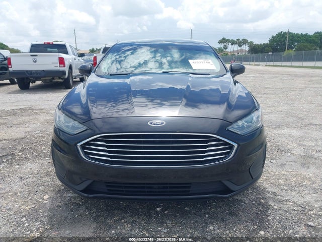 صورة 6 لـ 2019 FORD FUSION HYBRID SE