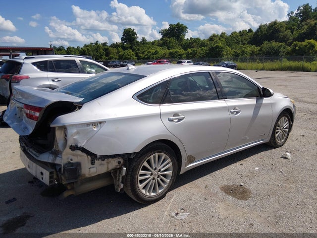 2013 Toyota AVALON HYBRID LIMITED — фото 4