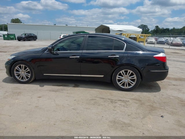 2011 Hyundai GENESIS 4.6 — миниатюра 14