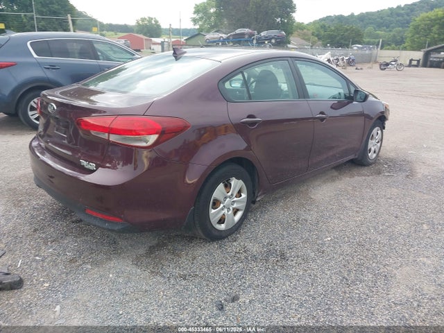 2017 KIA FORTE LX — фото 4