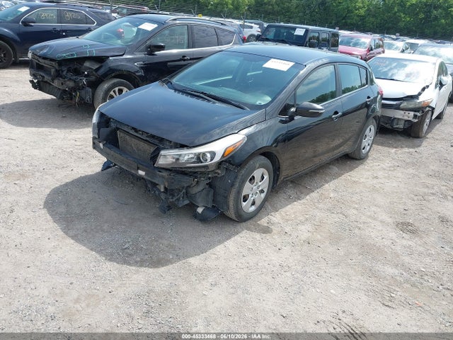 2017 KIA FORTE LX — фото 2