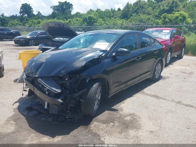 2017 Hyundai ELANTRA SE — фото 2
