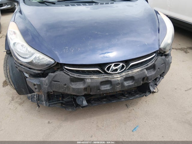 2012 Hyundai ELANTRA LIMITED 照片 6