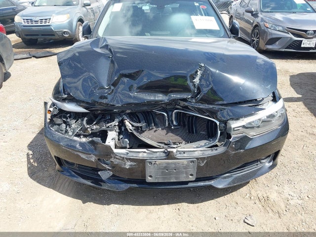 صورة مصغرة 6 لـ 2014 BMW 328I