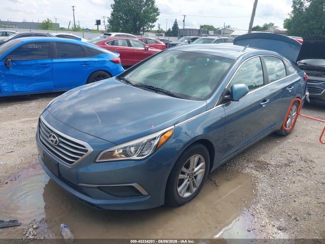 2017 Hyundai SONATA SE — фото 2