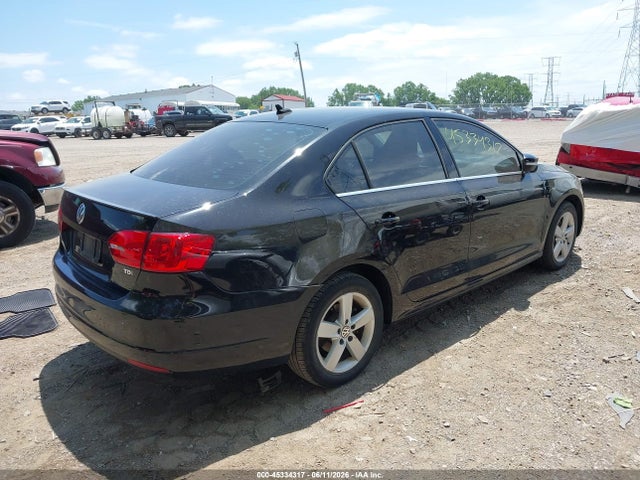 2012 Volkswagen JETTA 2.0L TDI — фото 4