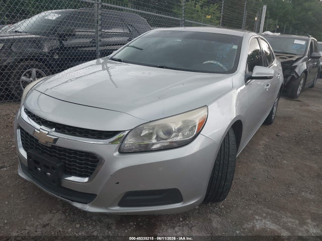 2016 Chevrolet MALIBU LIMITED LT photo 2