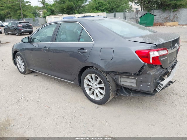 2012 Toyota CAMRY XLE — фото 3