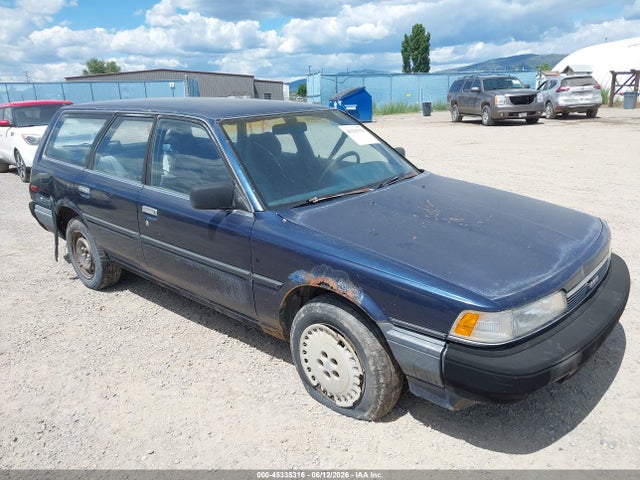 1987 TOYOTA CAMRY DLX