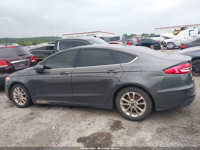 2019 FORD FUSION SE 14