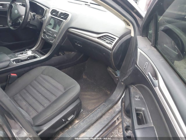 2019 FORD FUSION SE 5