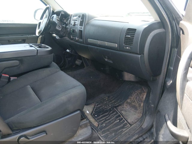 صورة 5 لـ 2013 Chevrolet SILVERADO 1500 LT