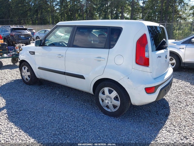 صورة 3 لـ 2013 KIA SOUL
