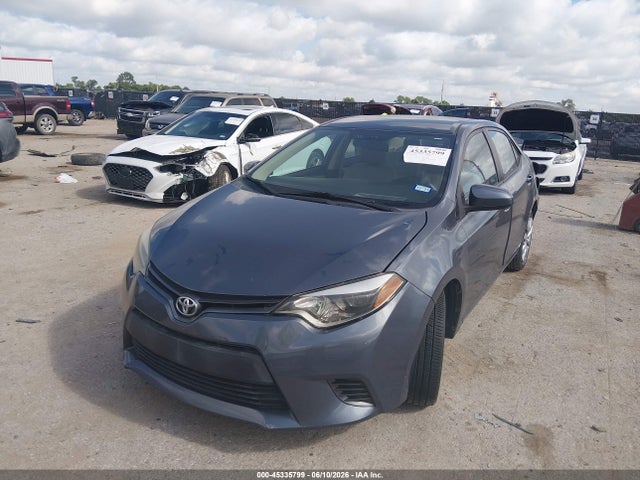 2015 Toyota COROLLA LE 照片 2