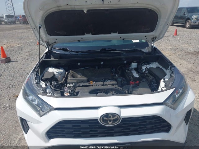 2021 TOYOTA RAV4 LE 10
