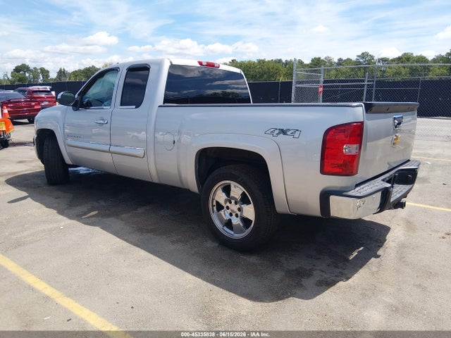 2012 Chevrolet SILVERADO 1500 LT — фото 3