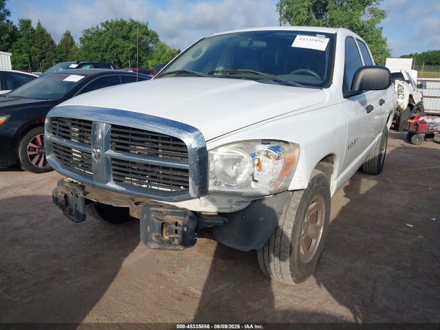 2007 Dodge RAM 1500 ST photo 2