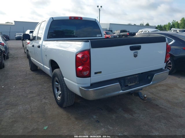 2007 Dodge RAM 1500 ST photo 3