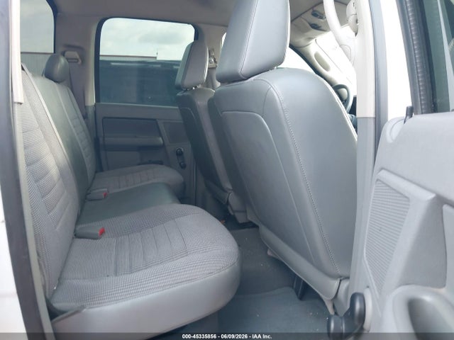 2007 Dodge RAM 1500 ST photo 8