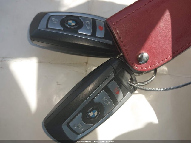 صورة مصغرة 11 لـ 2015 BMW M4