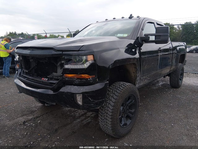 2016 Chevrolet SILVERADO 1500 2LT photo 2