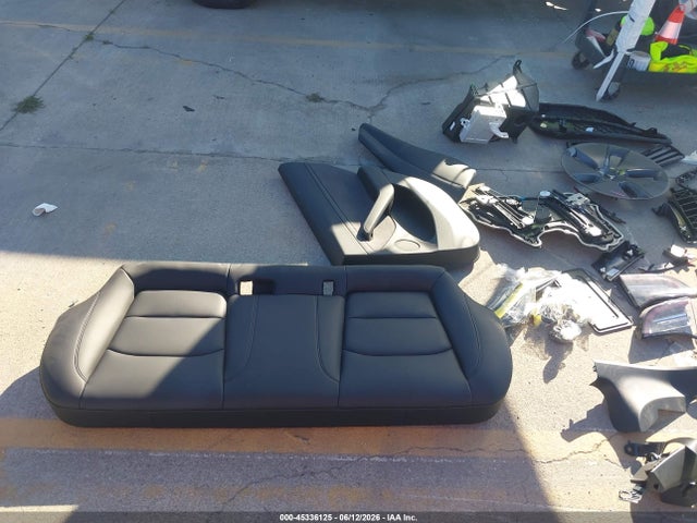 2022 Tesla MODEL 3 LONG RANGE DUAL MOTOR ALL-WHEEL DRIVE thumbnail 20