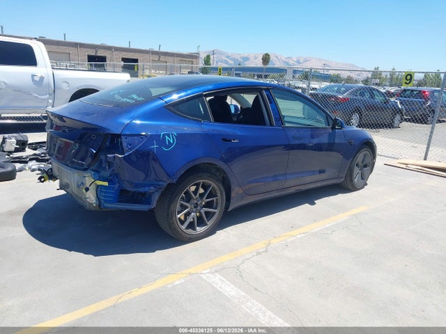 2022 Tesla MODEL 3 LONG RANGE DUAL MOTOR ALL-WHEEL DRIVE 照片 4