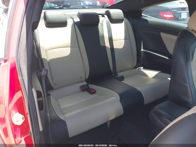 صورة 8 لـ 2016 Honda CIVIC EX-L